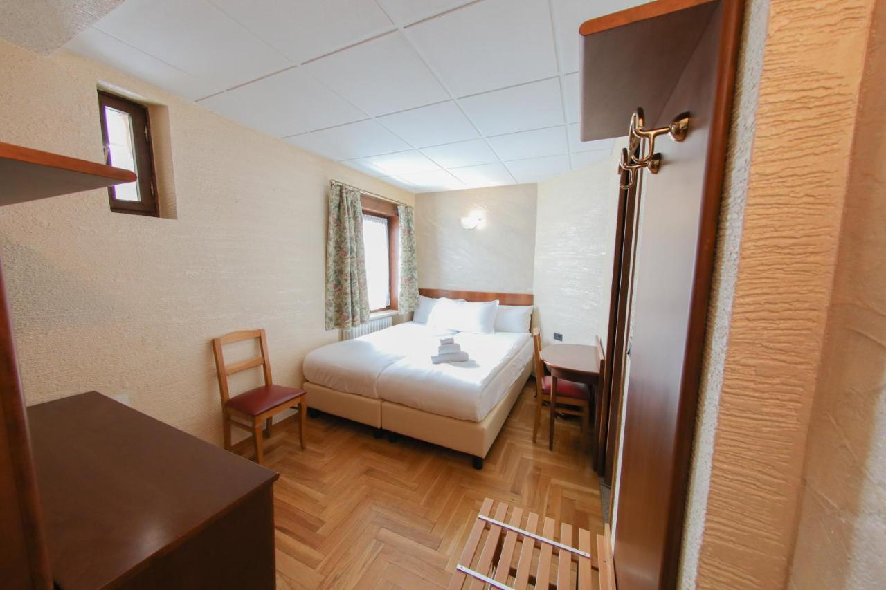 Hotel Sporting Breuil-Cervinia Exterior foto
